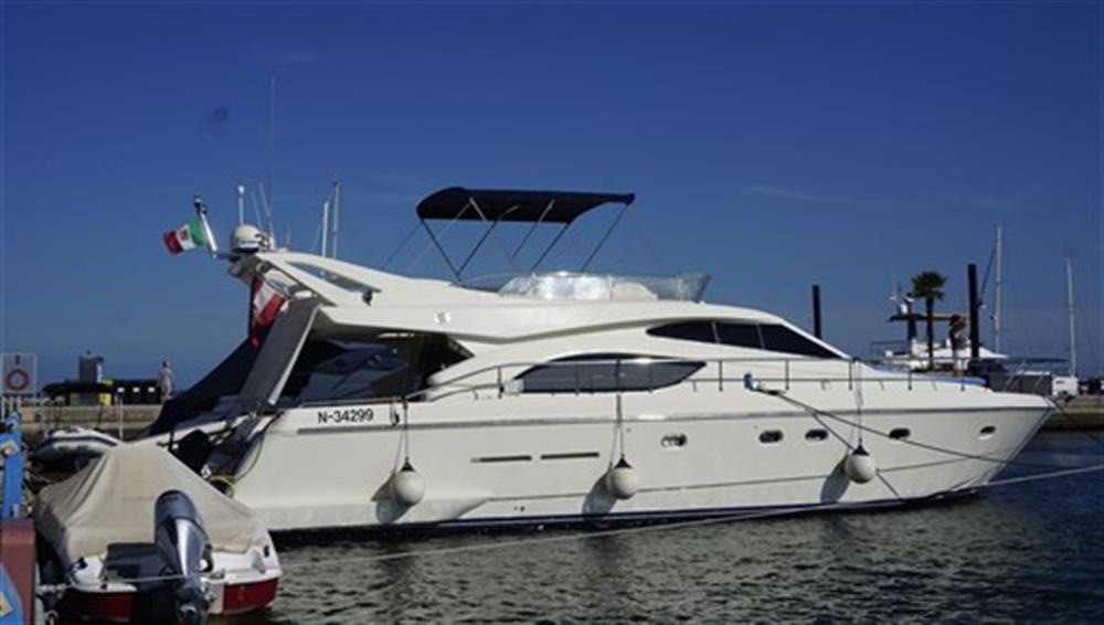  Ferretti Yachts - FERRETTI 53