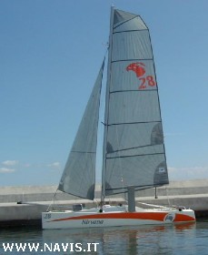 catamarano mattia f28