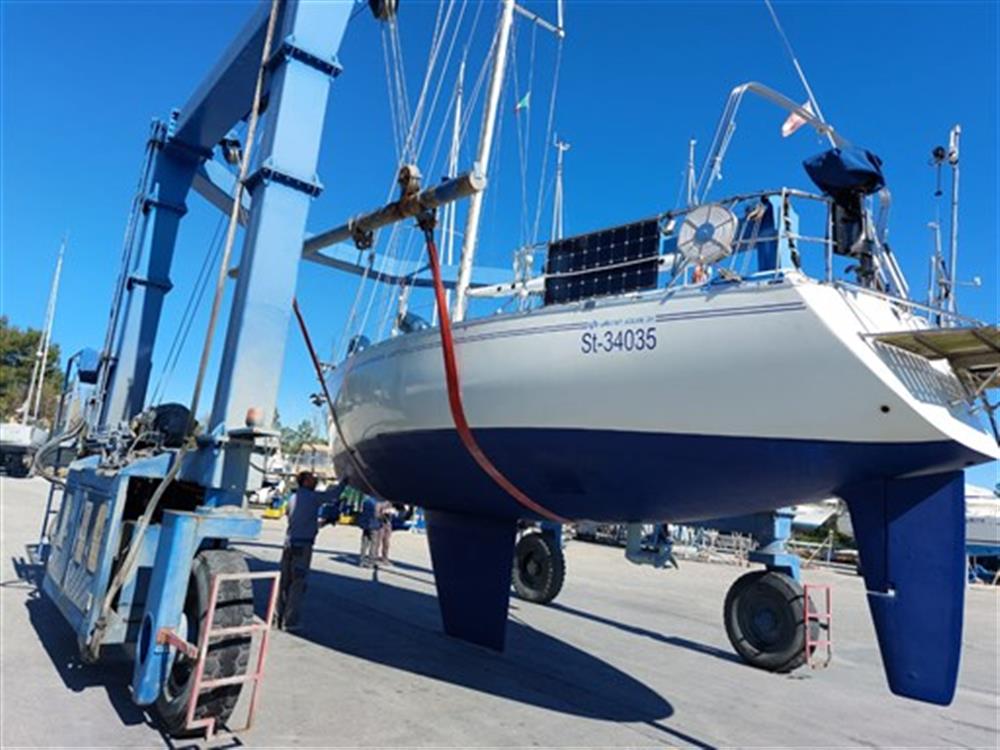 Cantiere del Pardo Grand Soleil 35