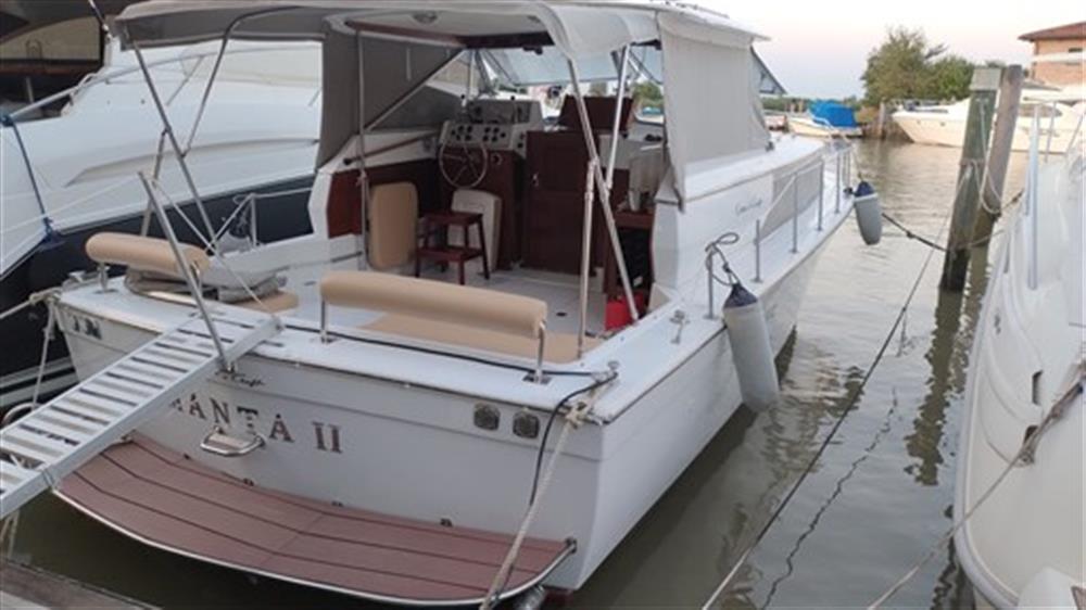 Chris Craft Chris Craft 31 COMMANDER