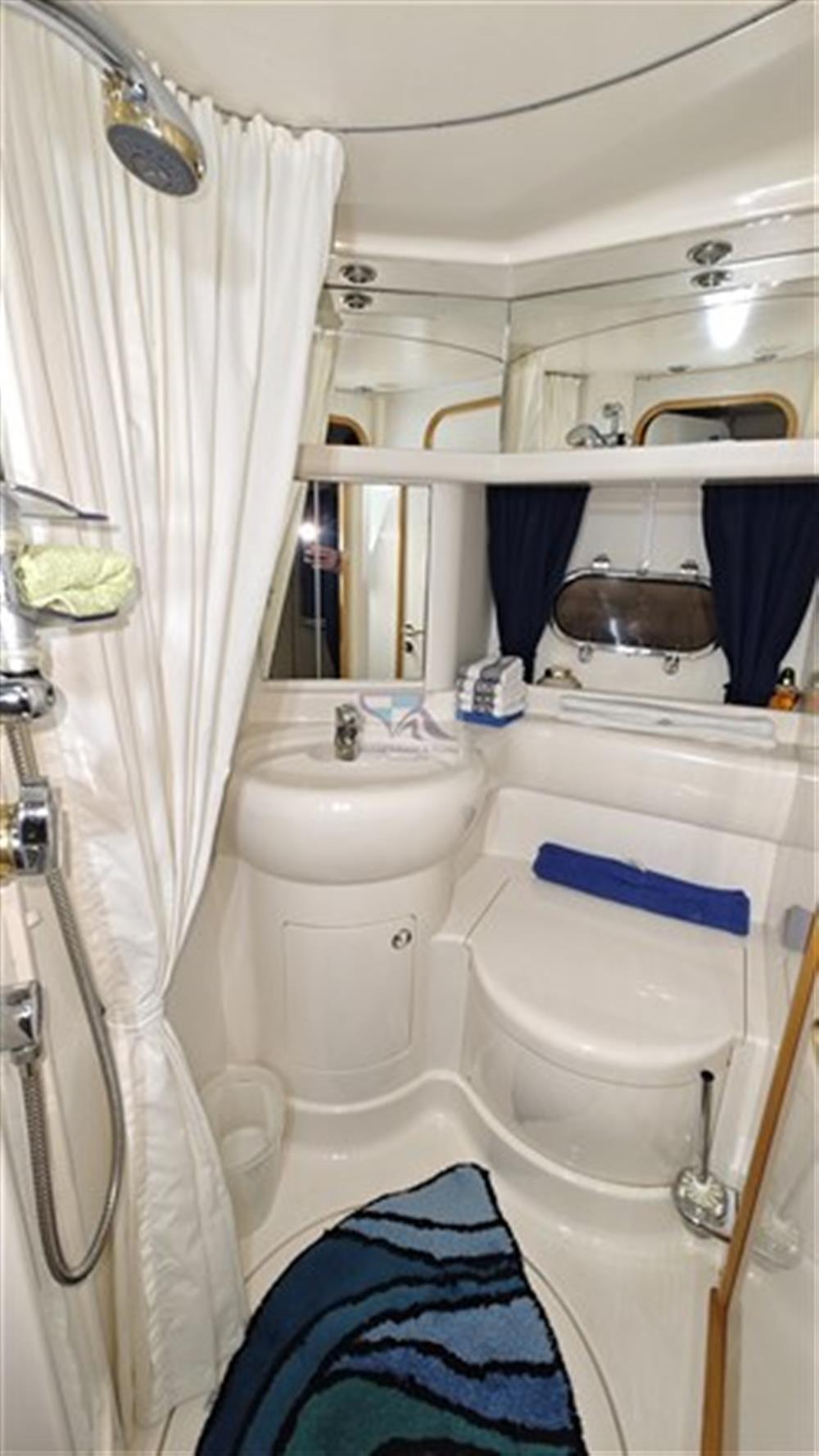 Princess Yachts Princess 420 Fly