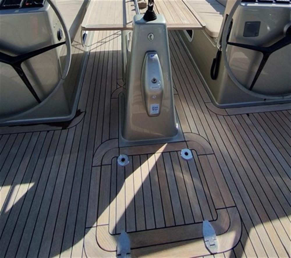 Distancia Innovative Yachts Gmbh DISTANCIA 60 LIFTING KEEL