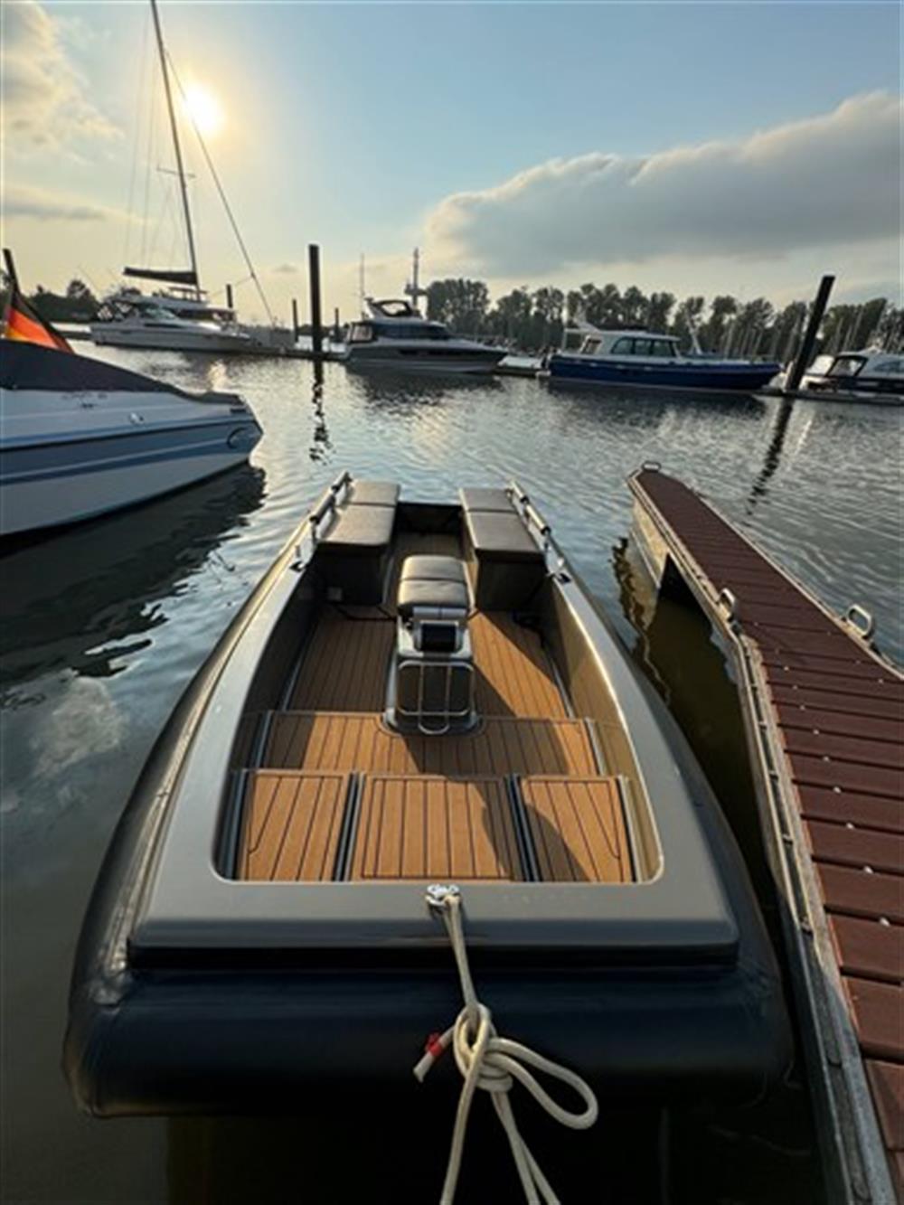 Yachtwerft Hamburg Ribcat 4.3