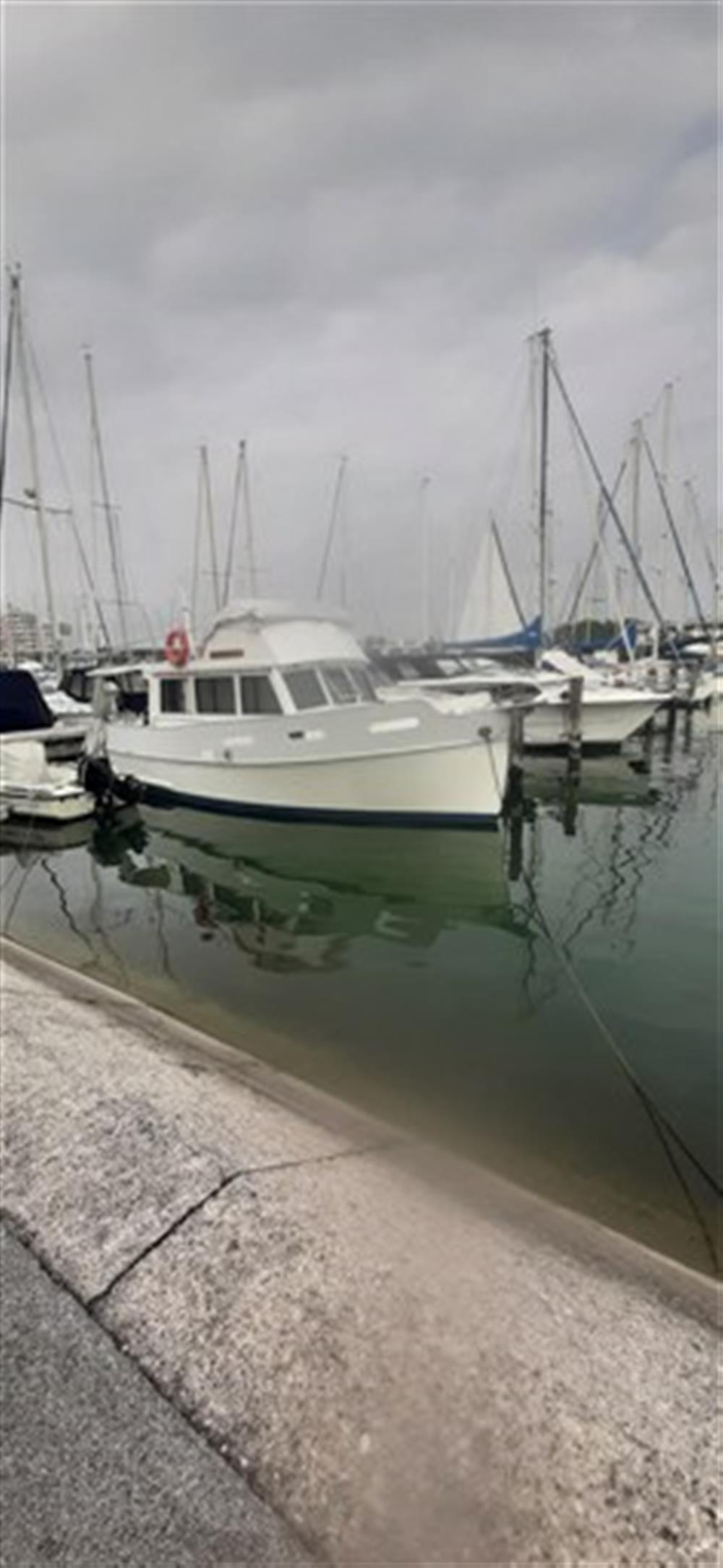 American Marine GRAND BANKS 32