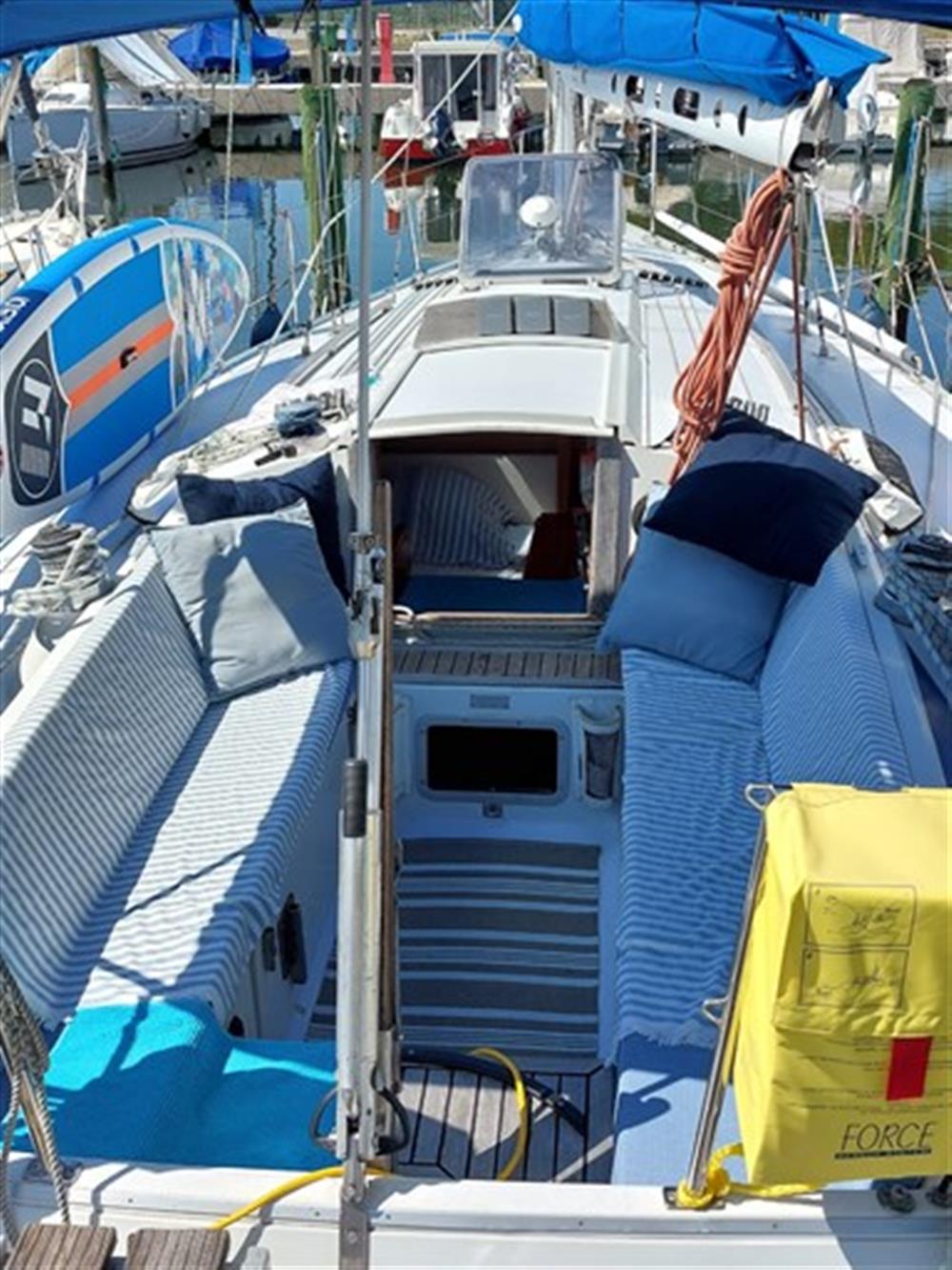 Cantiere del Pardo Grand Soleil 35